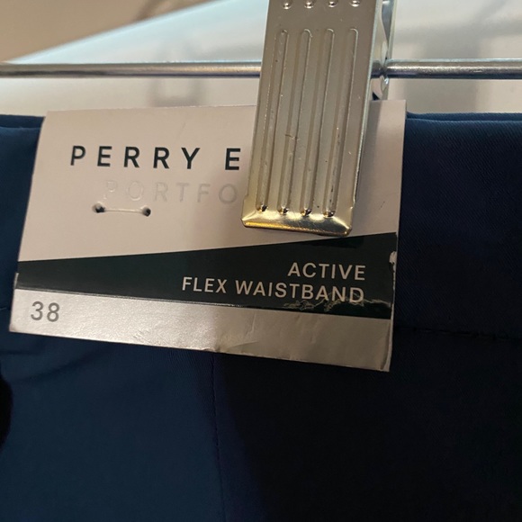 Perry Ellis Portfolio Travel Luxe Shorts - Picture 4 of 7